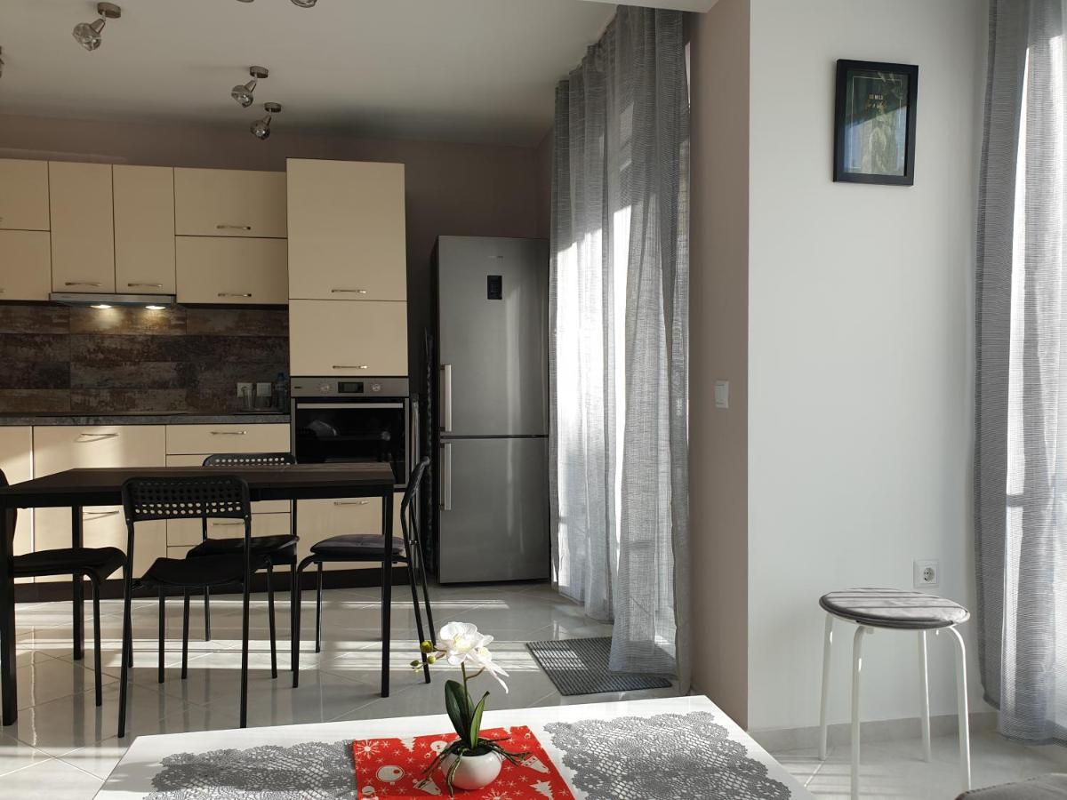 New The Twins Varna Two-Bedroom, Apt 5 At 15 Tsani Ginchev Street, Floor 3 Exterior foto