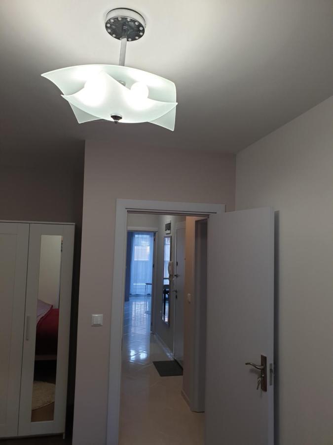New The Twins Varna Two-Bedroom, Apt 5 At 15 Tsani Ginchev Street, Floor 3 Exterior foto
